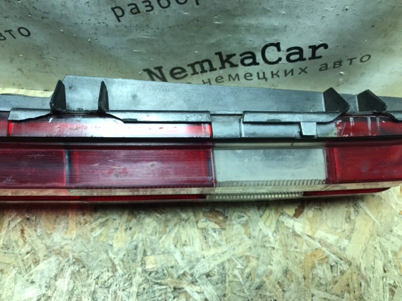 Фонарь Mercedes w123 1985 Седан