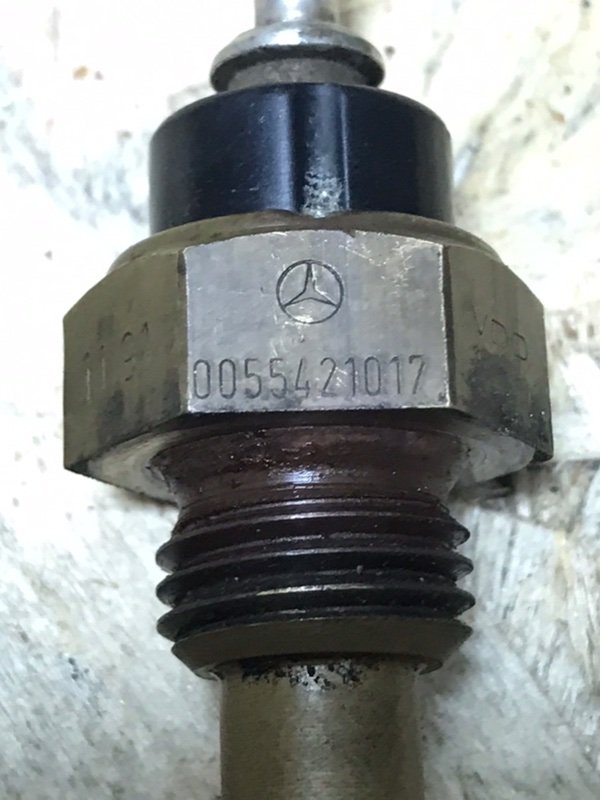 Датчик температуры Mercedes W124 1993 300CE