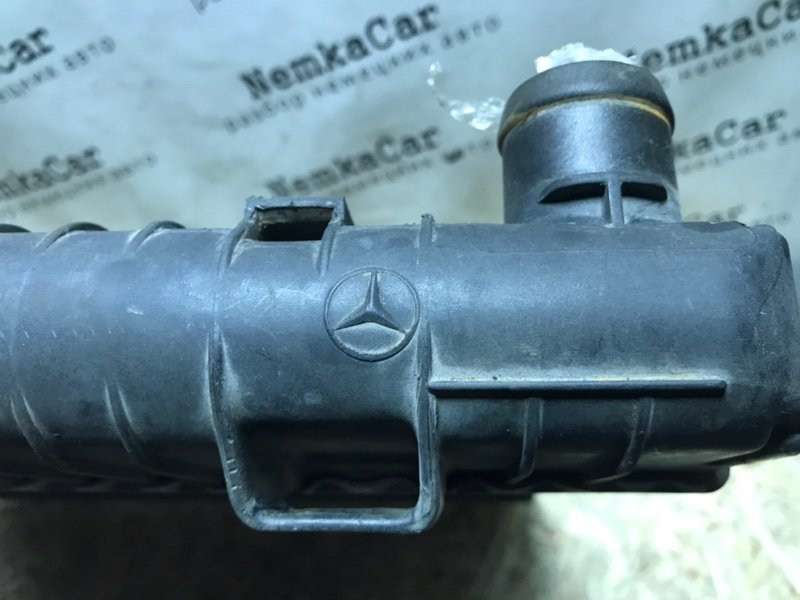 Радиатор Mercedes W126 1980