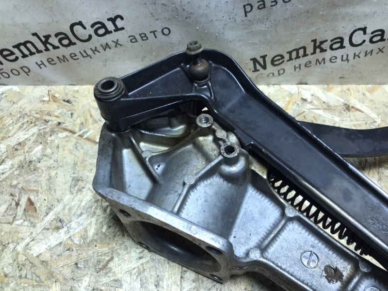 Педальный узел Mercedes W126 1980
