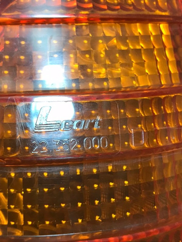 Поворотник Mercedes w123 1980 Седан