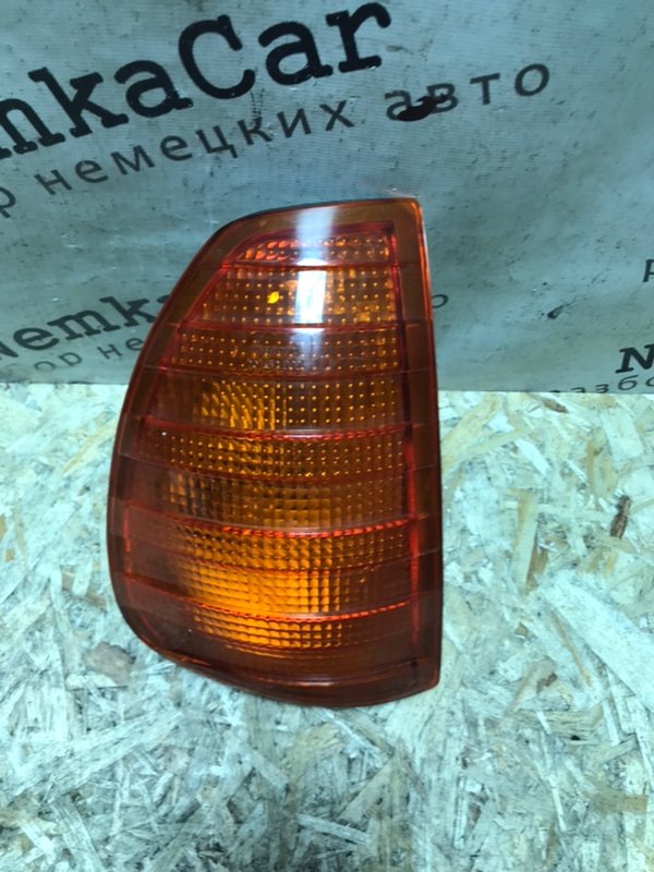 Поворотник Mercedes w123 1980 Седан