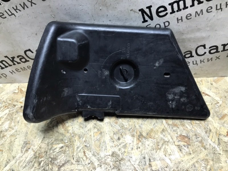 Плата фонаря Mercedes W124 1994 Седан