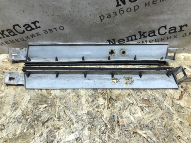 Ресничка фары Mercedes W124 1995 E320