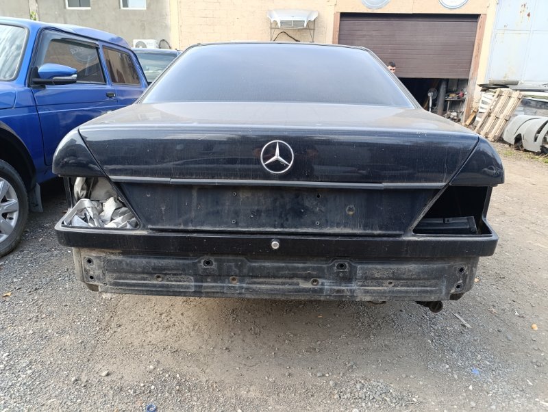 Кузов голый W124 КУПЭ Mercedes W124 1993 300CE