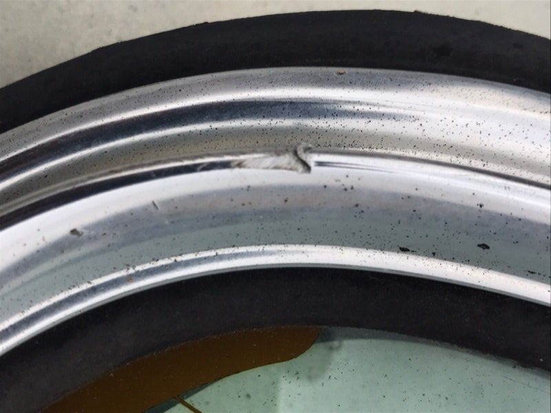 Стекло Mercedes w123 1980 Седан