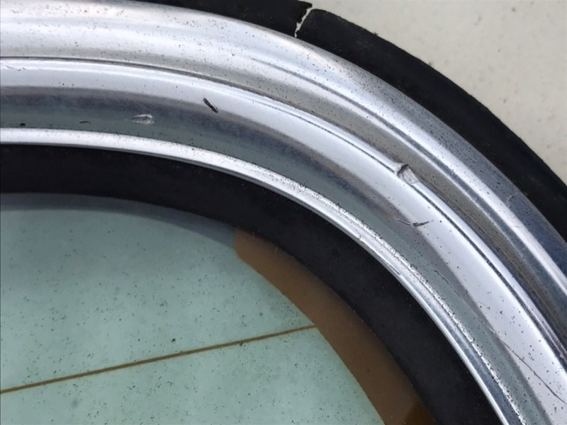 Стекло Mercedes w123 1980 Седан