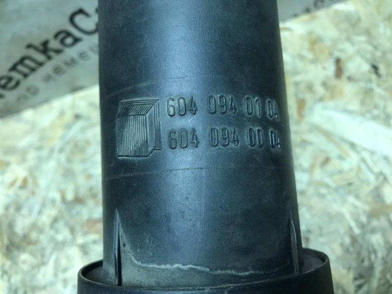 Корпус воздушного фильтра Mercedes C180 1996 W202