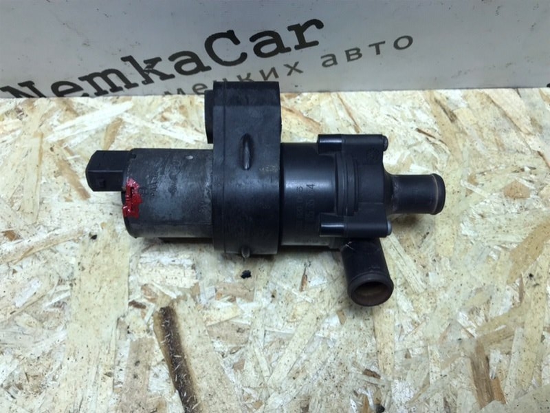 Помпа электрическая Mercedes Vito 2001 638