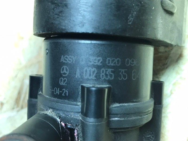 Помпа электрическая Mercedes Vito 2001 638