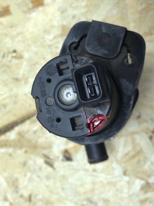 Помпа электрическая Mercedes Vito 2001 638