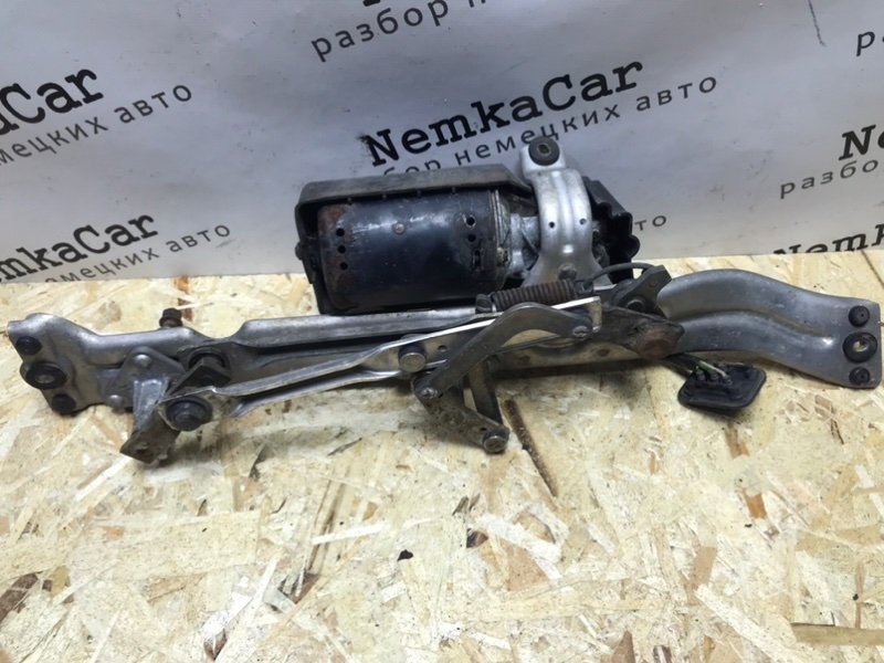 Трапеция стеклоочистителя Mercedes W126 1988 420SE