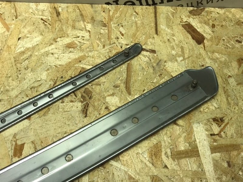 Хром молдинг бампера Mercedes W124 1993 E320