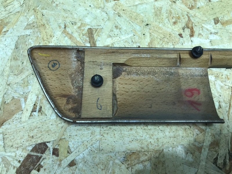 Накладка обшивки двери Mercedes W126 1988 420SE