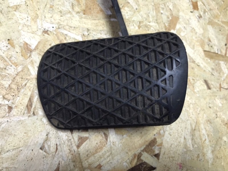 Педаль тормоза Mercedes W124 1989 E260