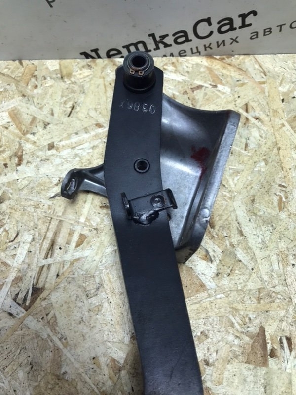 Педаль тормоза Mercedes W124 1989 E260