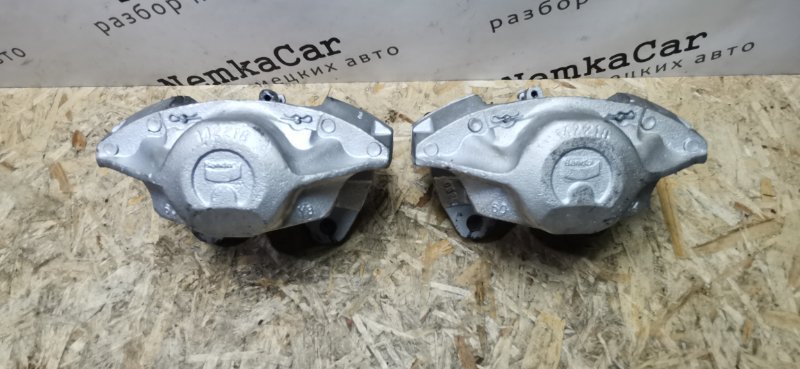 Суппорт тормозной ПАРА Mercedes w123 1980 Седан