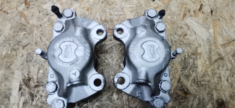 Суппорт тормозной ПАРА Mercedes w123 1980 Седан