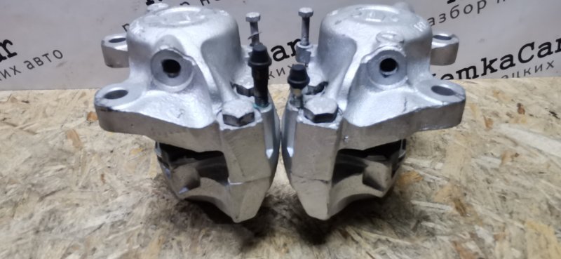 Суппорт тормозной ПАРА Mercedes w123 1980 Седан