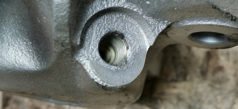 Суппорт тормозной ПАРА Mercedes w123 1980 Седан