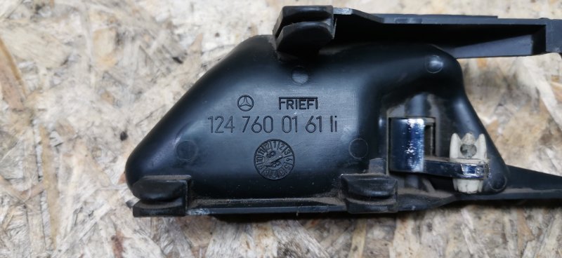 Ручка двери внутренняя Mercedes W124 1993 E320