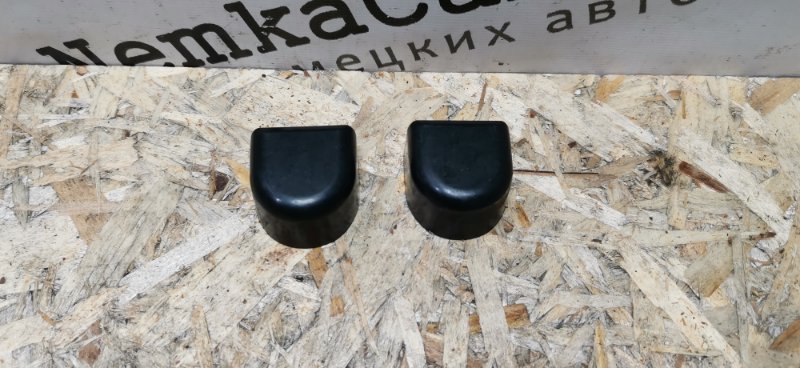 Крышка поводка стеклоочистителя VOLVO XC90 2004