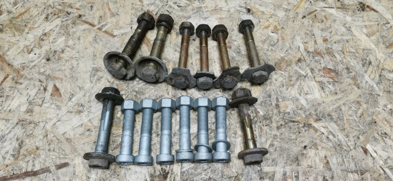 Болты подвески Mercedes W124 1993 E320