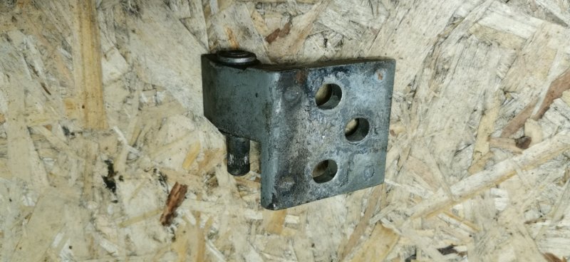 Петля двери Mercedes Vito 2010 639 рест