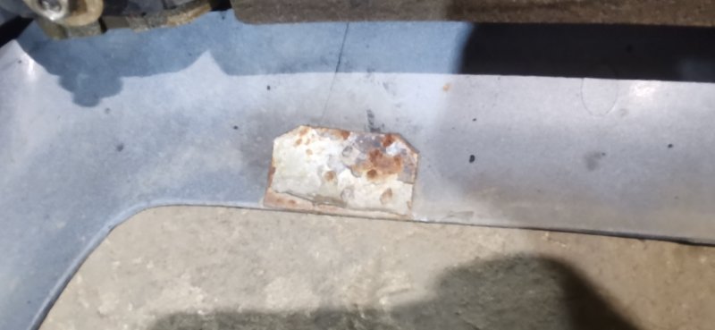 Бампер Mercedes W124 1993 E320