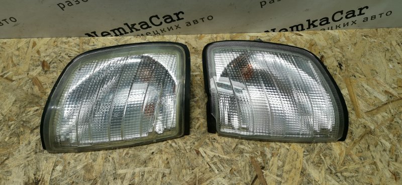 Патрон поворотника Mercedes W124 1993 E320