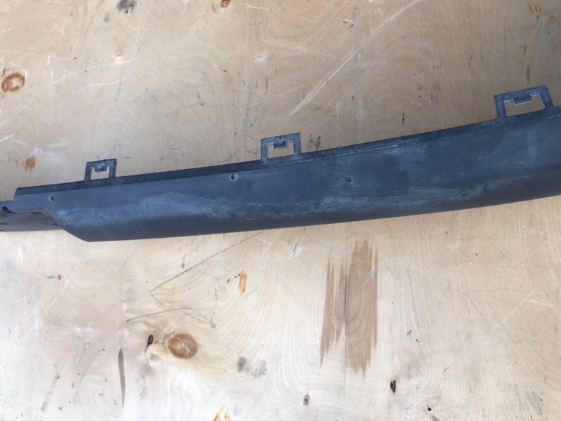 Накладка бампера Mercedes W124 1993 250D