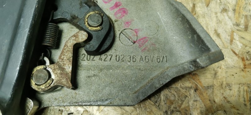 Педаль стояночного тормоза Mercedes C180 1996 W202