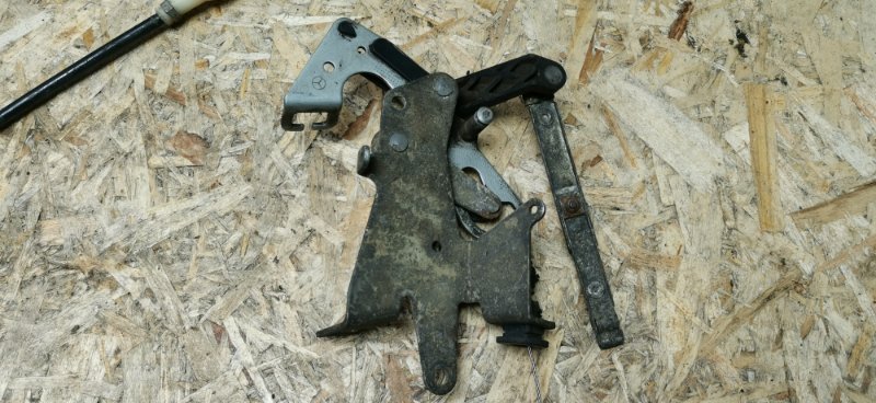 Тяга акселератора Mercedes S-Klass W140