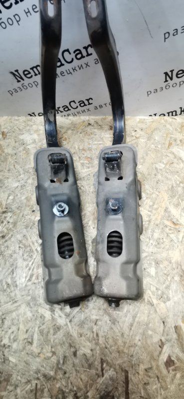 Петли крышки багажника Mercedes W126 1980