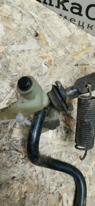 Тяга акселератора Mercedes w123 1980 Седан