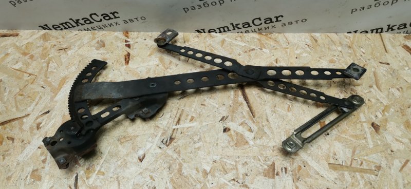 Стеклоподъемник Mercedes W126 1988 420SE