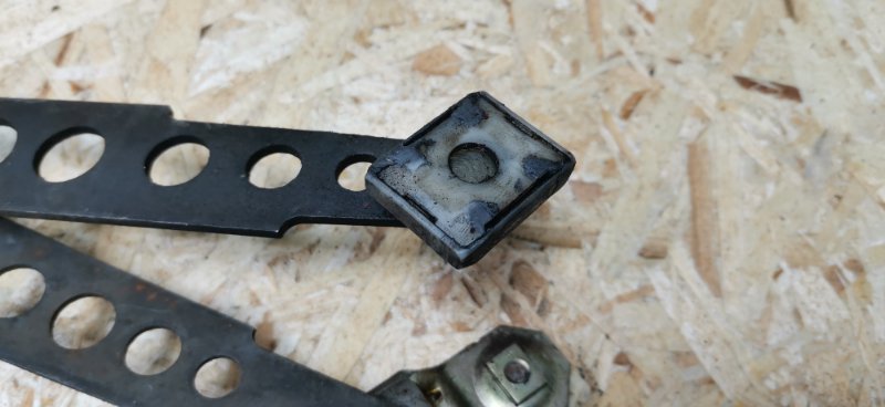 Стеклоподъемник Mercedes W126 1988 420SE