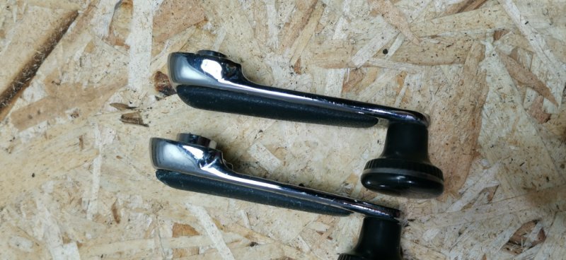 Ручка стеклоподъемника Mercedes w123 1980 Седан