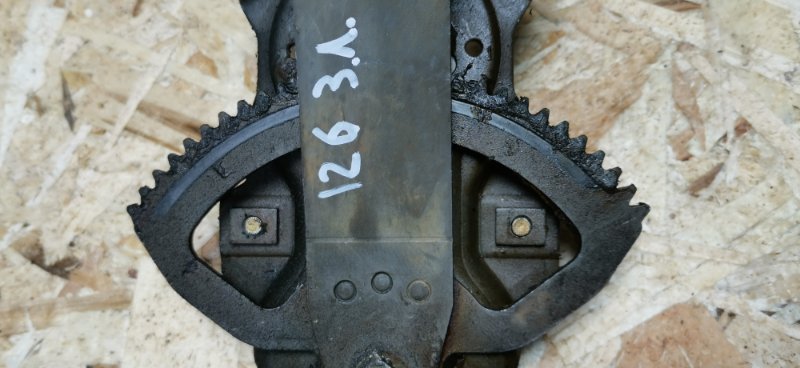 Стеклоподъемник Mercedes W126 1988 420SE