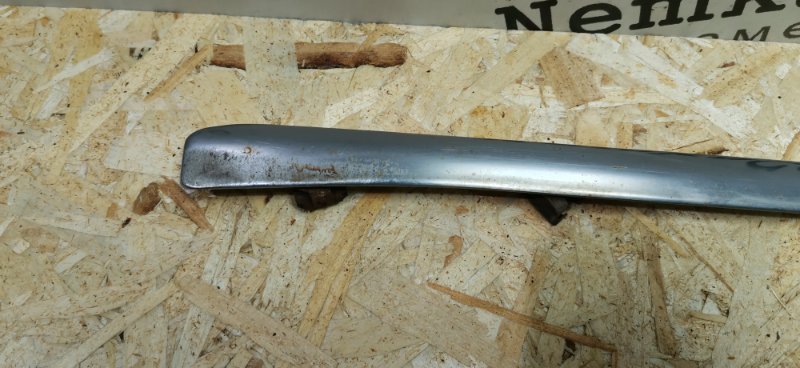 Хром молдинг бампера Mercedes W124 1993 E320