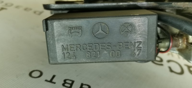 Мотор люка Mercedes W124 1992
