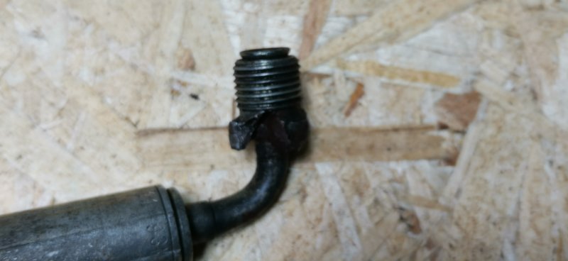 Трубка ГУР Mercedes W124 1992