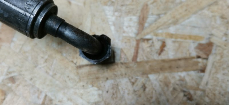 Трубка ГУР Mercedes W124 1992