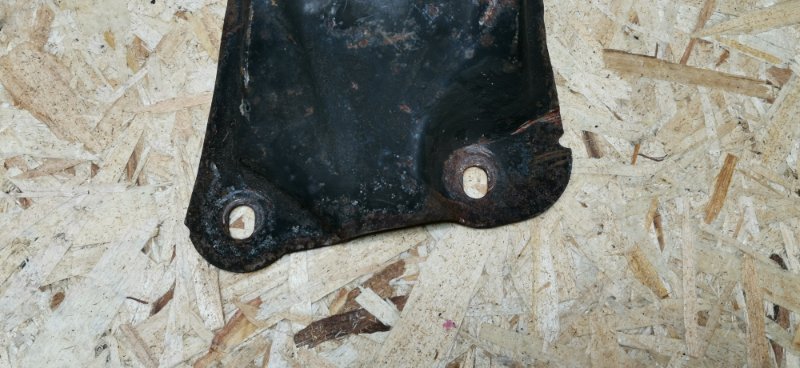 Балка АКПП Mercedes w123 1980 Седан