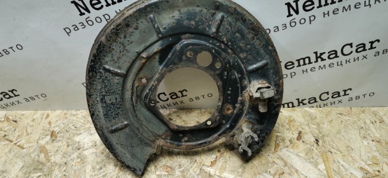 Пыльник тормозного диска BMW 5-Series 1989 E34
