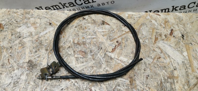 Трос люка Mercedes W124 1993 E320