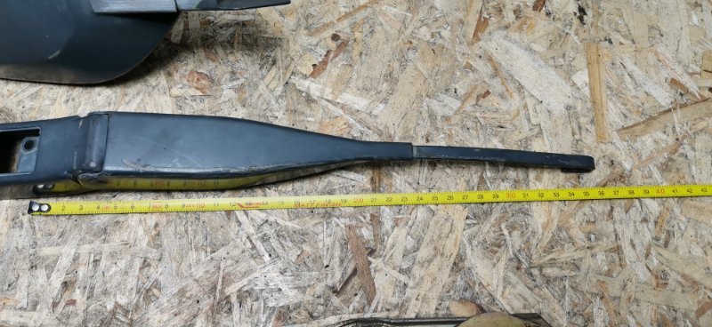 Трапеция стеклоочистителя Mercedes W124 1989 E260