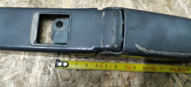 Трапеция стеклоочистителя Mercedes W124 1989 E260