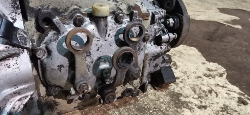 МКПП Mercedes w123 1980 Седан