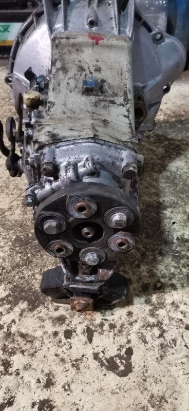 МКПП Mercedes w123 1980 Седан